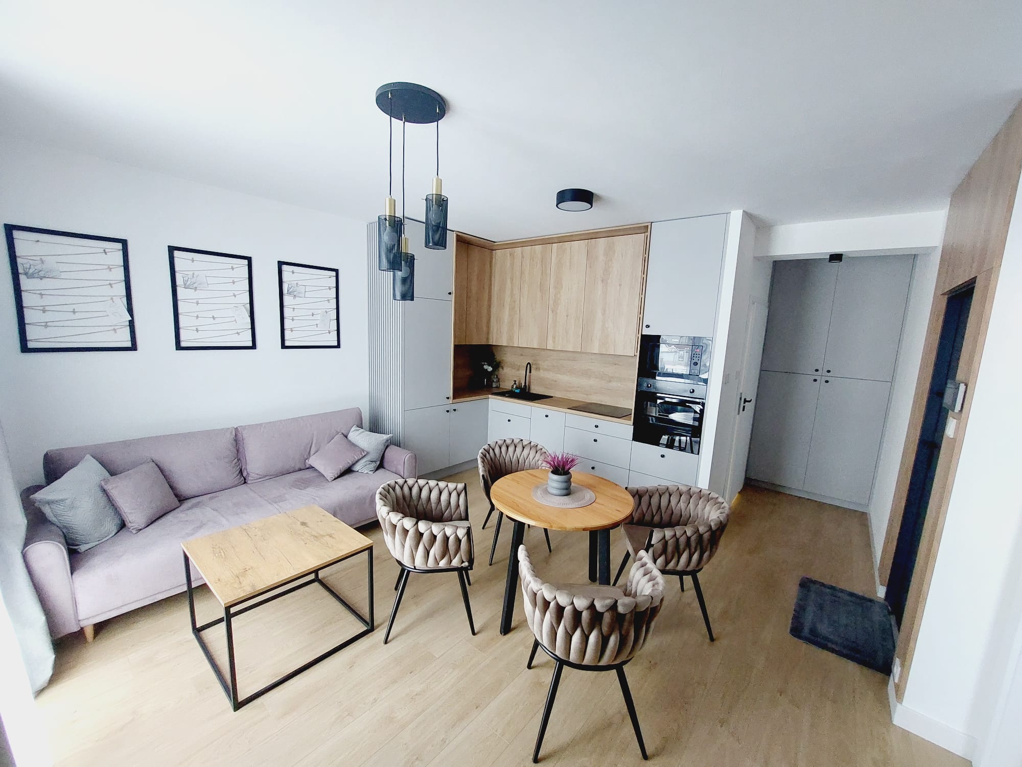 Salon z aneksem kuchennym – apartament AWG Kraków Podgórze